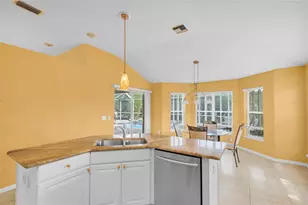 2101 Barbosa Ct, The Villages, FL 32159 - Photo 11