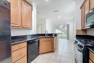 107 Crescent Moon Dr, Groveland, FL 34736 - Photo 19