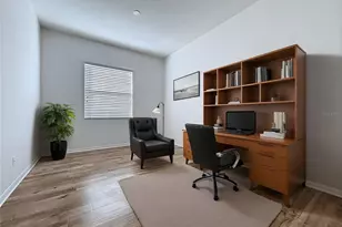 107 Crescent Moon Dr, Groveland, FL 34736 - Photo 9