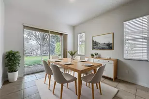 107 Crescent Moon Dr, Groveland, FL 34736 - Photo 7