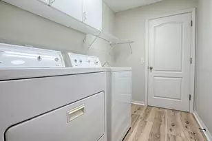 17101 SE 94th Berrien Ct, The Villages, FL 32162 - Photo 31