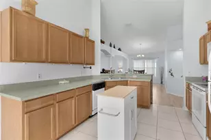 713 Saddle Ridge Dr, Davenport, FL 33896 - Photo 13