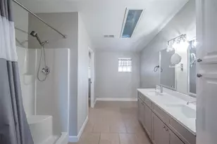 27925 N Pelican Isle Dr, Leesburg, FL 34748 - Photo 23