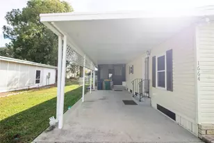 1664 Elkhart Cir, Tavares, FL 32778 - Photo 33