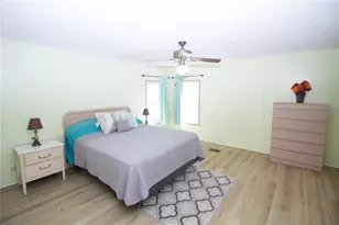 1664 Elkhart Cir, Tavares, FL 32778 - Photo 5