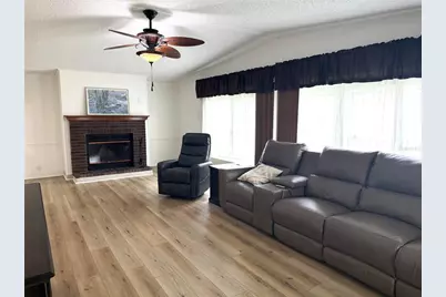 1664 Elkhart Circle, Tavares, FL 32778 - Photo 5
