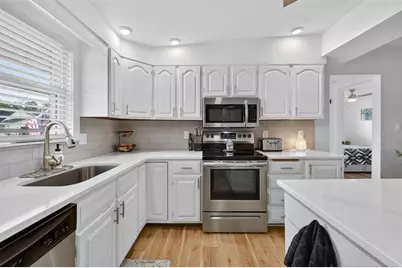 26611 Bimini Drive, Tavares, FL 32778 - Photo 11