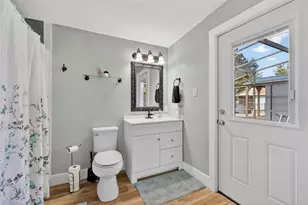 26611 Bimini Dr, Tavares, FL 32778 - Photo 23