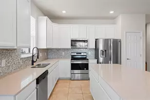 3467 Buoy Cir, Winter Garden, FL 34787 - Photo 5