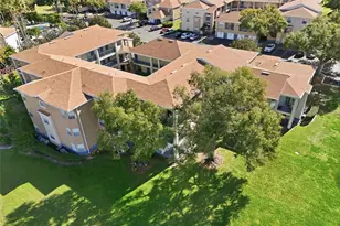 7340 Westpointe Blvd, Orlando, FL 32835 - Photo 25