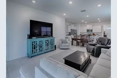 5035 Stokes Way, Wildwood, FL 34785 - Photo 9