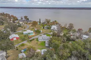 897 Cr 454, Lake Panasoffkee, FL 33538 - Photo 45