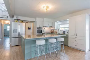 897 Cr 454, Lake Panasoffkee, FL 33538 - Photo 9