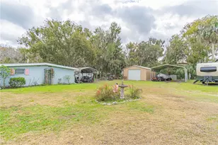 897 Cr 454, Lake Panasoffkee, FL 33538 - Photo 37