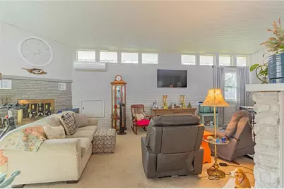 897 Cr 454, Lake Panasoffkee, FL 33538 - Photo 11