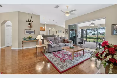 8916 Bridgeport Bay Circle, Mount Dora, FL 32757 - Photo 23