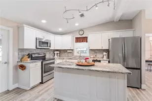 1404 Torrey Pines Dr, The Villages, FL 32159 - Photo 11