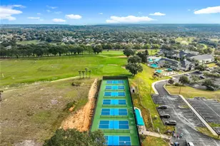 916 Wolf Creek St, Clermont, FL 34711 - Photo 61