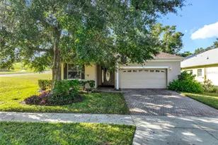 916 Wolf Creek St, Clermont, FL 34711 - Photo 1