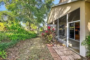 916 Wolf Creek St, Clermont, FL 34711 - Photo 37