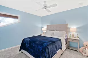 402 Clusterwood Dr, Yalaha, FL 34797 - Photo 31