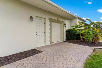 38912 Harborwoods Place, Lady Lake, FL 32159 - Photo 17