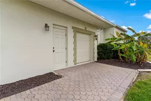 38912 Harborwoods Pl, Lady Lake, FL 32159 - Photo 17