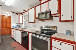 2353 W Coach N' 4 Dr, Leesburg, FL 34748 - Photo 15