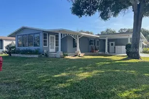 2353 W Coach N' 4 Dr, Leesburg, FL 34748 - Photo 3