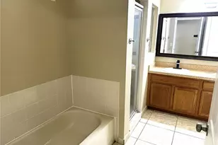 128 Queen Mary Dr, Davenport, FL 33837 - Photo 13