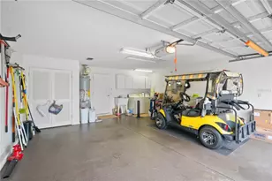 298 Society Hill Cir, The Villages, FL 32162 - Photo 27