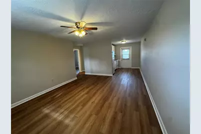 2100 South Street #B, Leesburg, FL 34748 - Photo 3