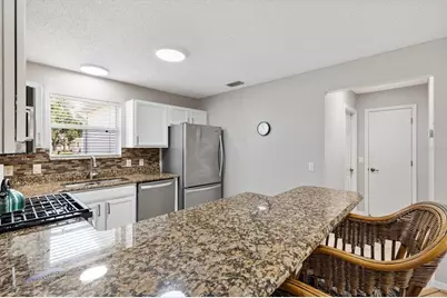 8528 SE 177th Bartram Loop, The Villages, FL 32162 - Photo 11