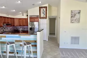 33635 Jeffery Ct, Leesburg, FL 34788 - Photo 11