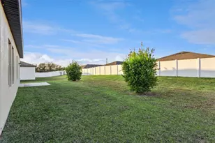 16434 Blooming Cherry Dr, Groveland, FL 34736 - Photo 7
