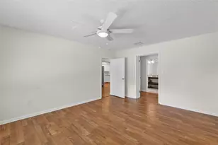 423 E 10th Ave, Mount Dora, FL 32757 - Photo 15