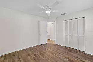 423 E 10th Ave, Mount Dora, FL 32757 - Photo 23