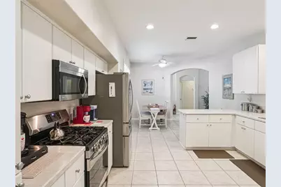 21103 Lionheart Drive, Leesburg, FL 34748 - Photo 13