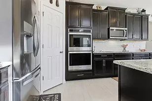 417 Blue Cypress Dr, Groveland, FL 34736 - Photo 15