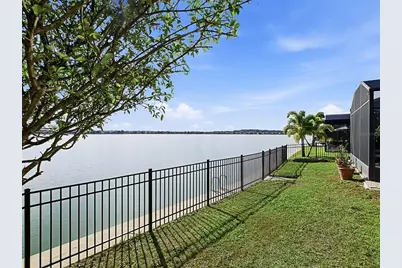 417 Blue Cypress Drive, Groveland, FL 34736 - Photo 25