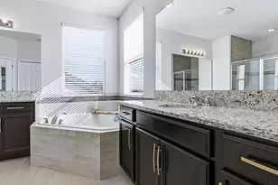 417 Blue Cypress Dr, Groveland, FL 34736 - Photo 35