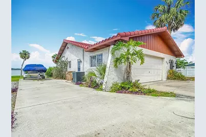 33620 Picciola Drive, Fruitland Park, FL 34731 - Photo 11