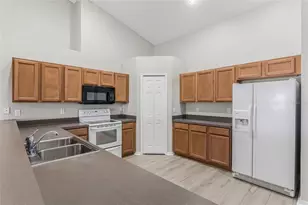 1037 Bluegrass Dr, Groveland, FL 34736 - Photo 31