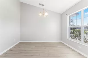 1037 Bluegrass Dr, Groveland, FL 34736 - Photo 9