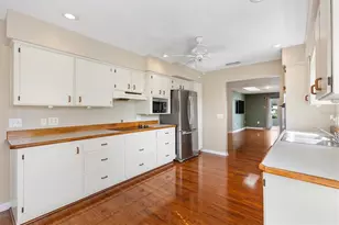 33639 Picciola Dr, Fruitland Park, FL 34731 - Photo 17