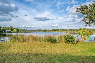 51 Cayman Cir, Umatilla, FL 32784 - Photo 7