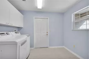 3017 Batally Ct, The Villages, FL 32162 - Photo 15