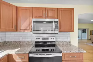 3017 Batally Ct, The Villages, FL 32162 - Photo 19