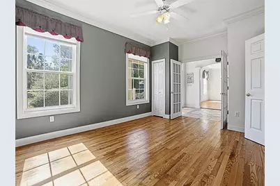 592 Crescent Street, Umatilla, FL 32784 - Photo 9