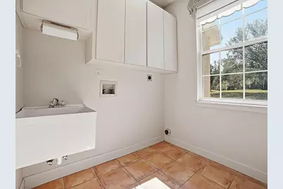 592 Crescent Street, Umatilla, FL 32784 - Photo 25